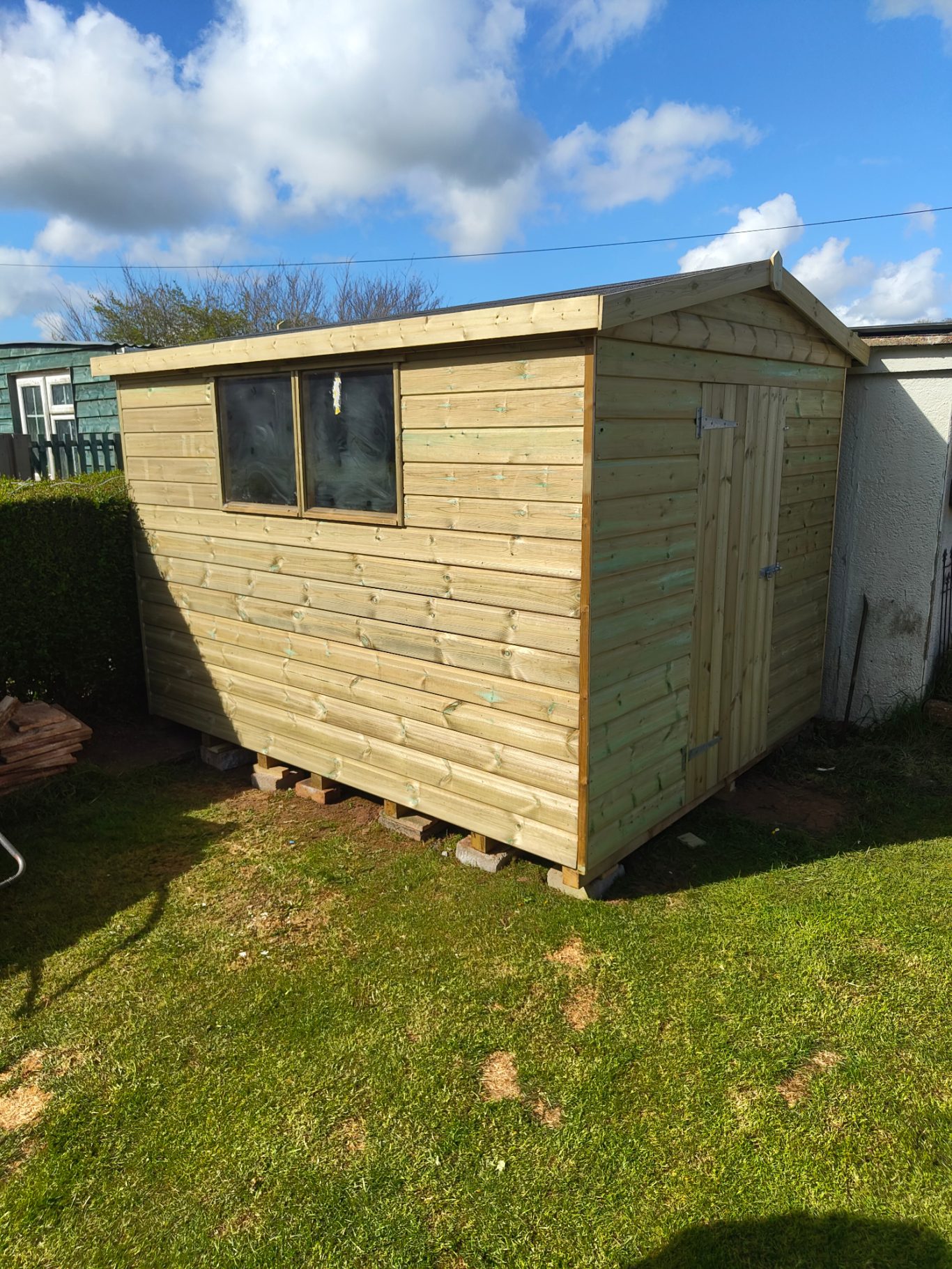 3m x 2.4m (10ft x 8ft) Apex Shed