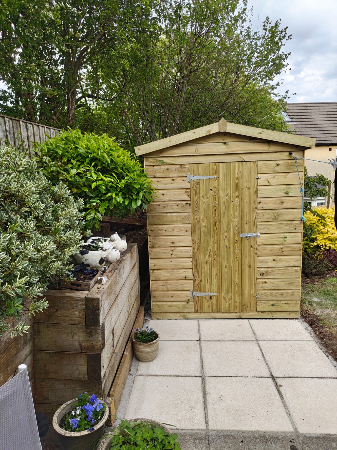 6ft door end 10ft x 6ft apex shed